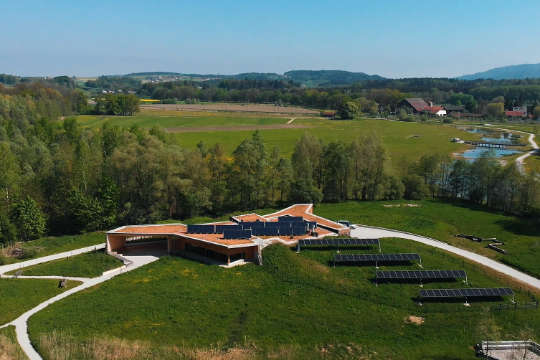 02_Auenwerkstatt_CopyStereoMedia .jpg